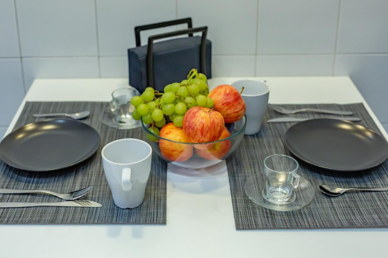 Imperium House - Appartamento Con Giardino Privato, 3 Minuti Da Metro Piazza Bologna, A-C, Рим Экстерьер фото